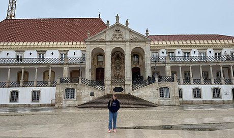 A aluna integra o programa mobilidade acadêmica